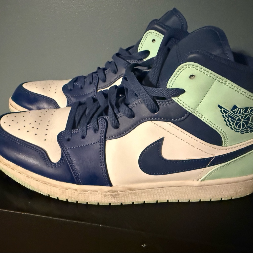 Nike High-Top Sneakers - Navy, White & Mint